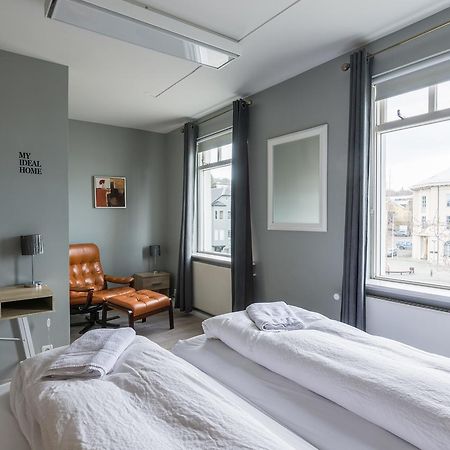 Town Square Guesthouse Akureyri Dış mekan fotoğraf
