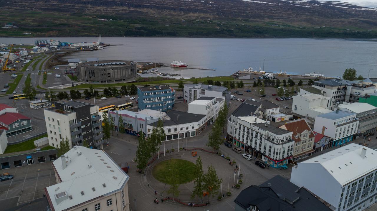 Town Square Guesthouse Akureyri Dış mekan fotoğraf